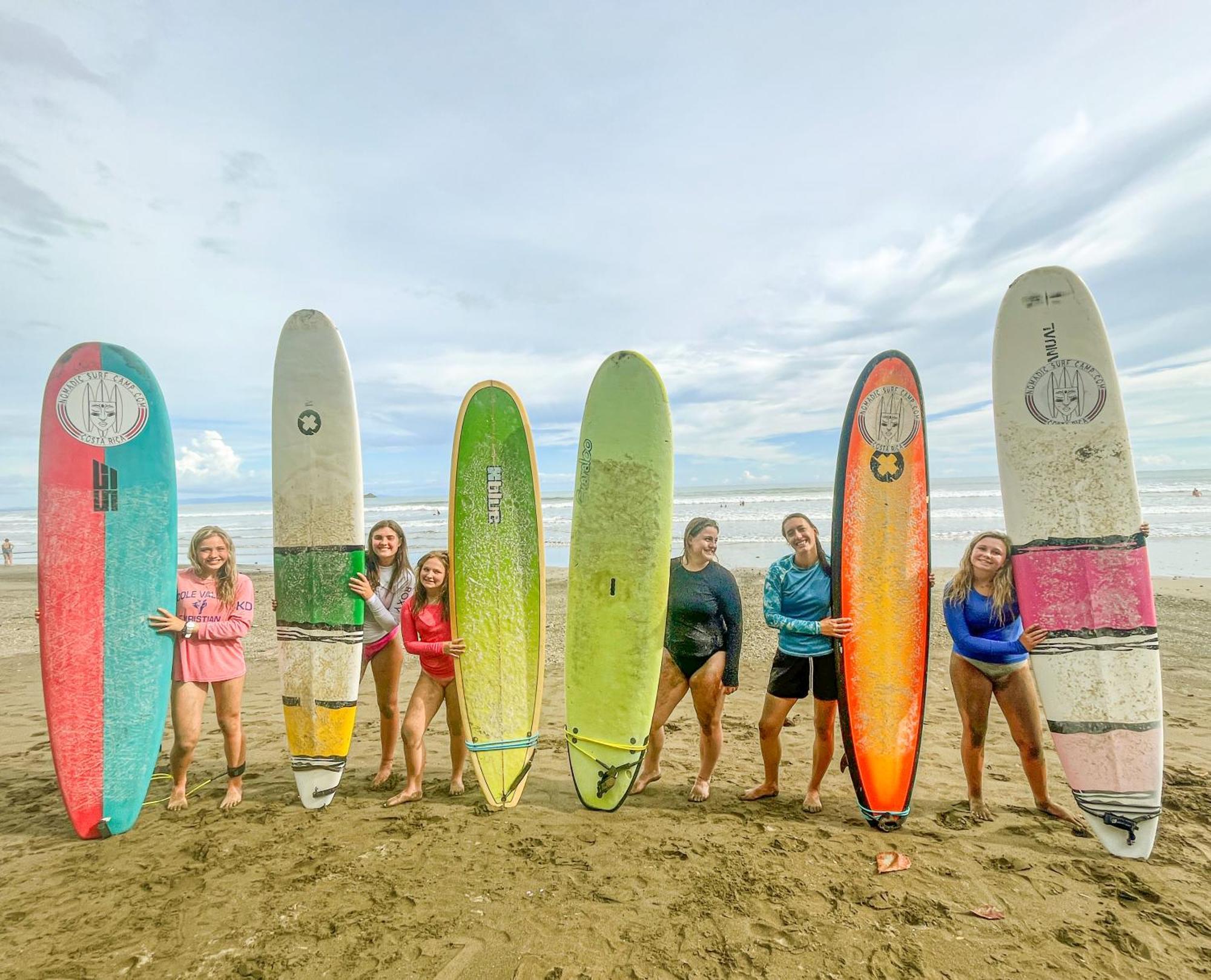 ウビタ Nomadic Surf Campホステル エクステリア 写真
